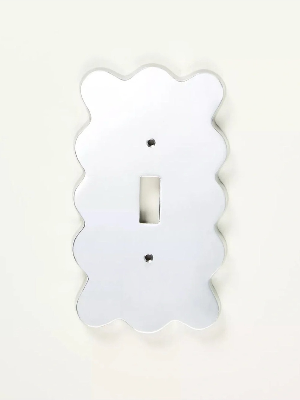Anthropologie Scalloped “Wiggle” Toggle Switch Plate